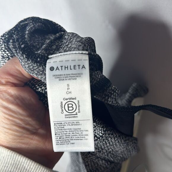 Athleta Delancey Skyline Textured Moto Leggings. Size Small. - Picture 9 of 12